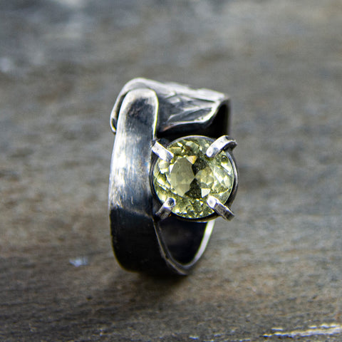 Designer handmade sterling silver ring set with lemon quartz gemstone