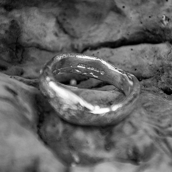 Organic silver band