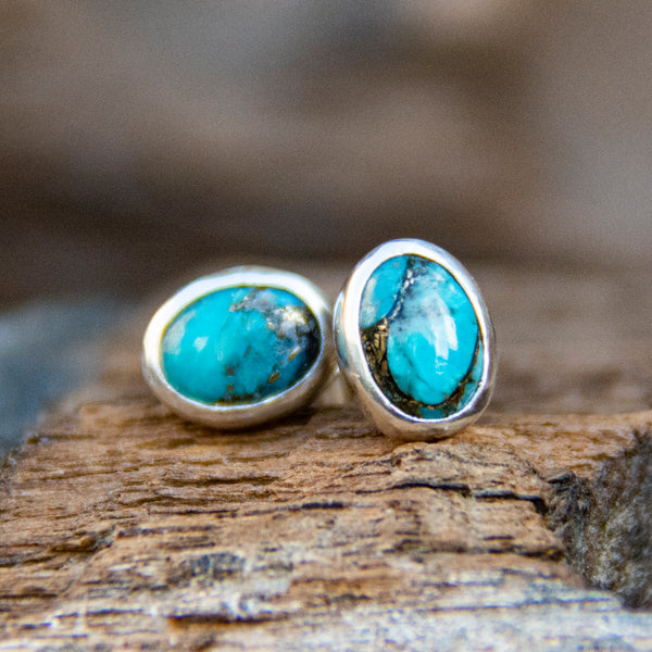 Simple understated turquoise ear studs